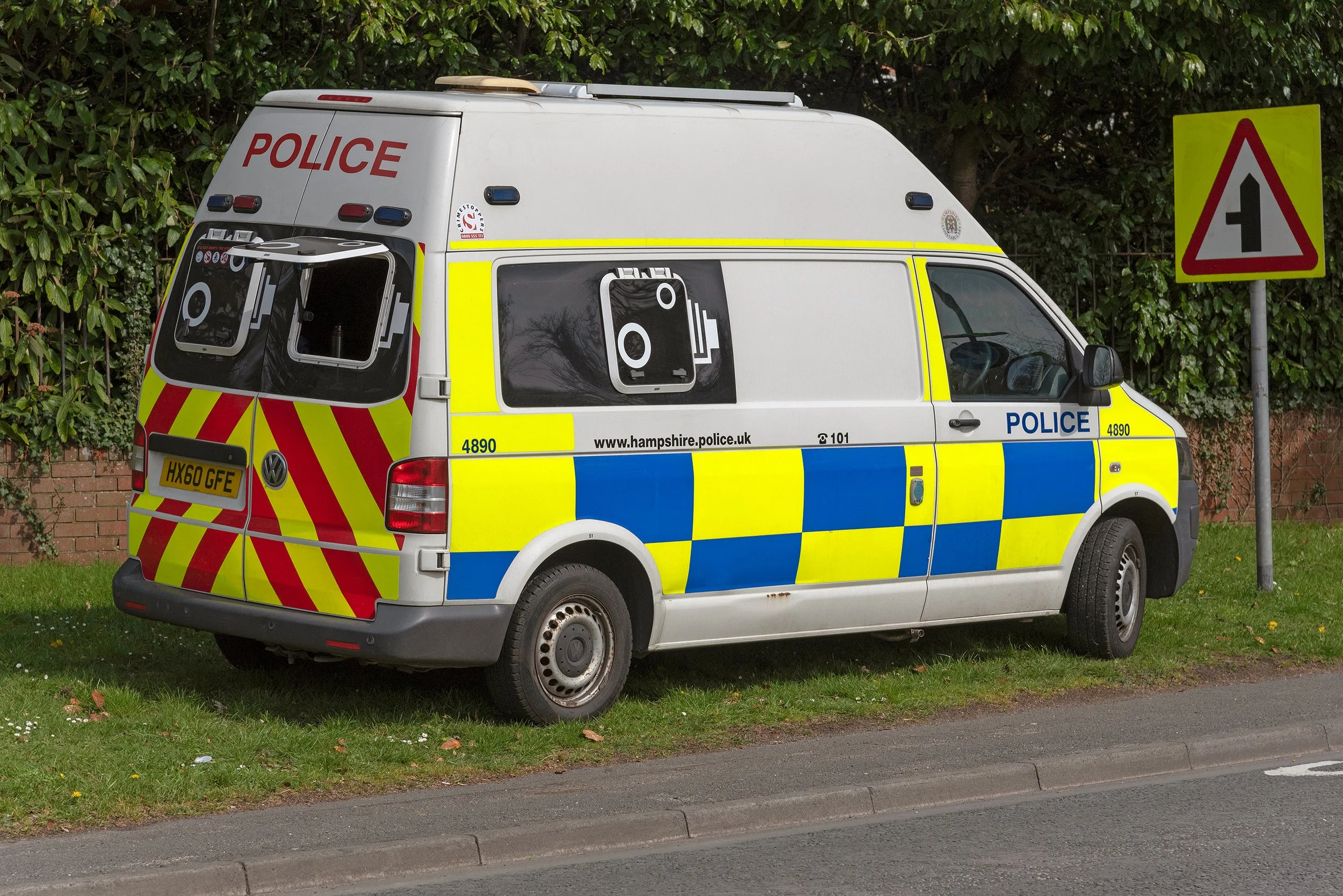 Traffic Cameras & Phone Use: What Drivers Need to Know (image 4 of 4)